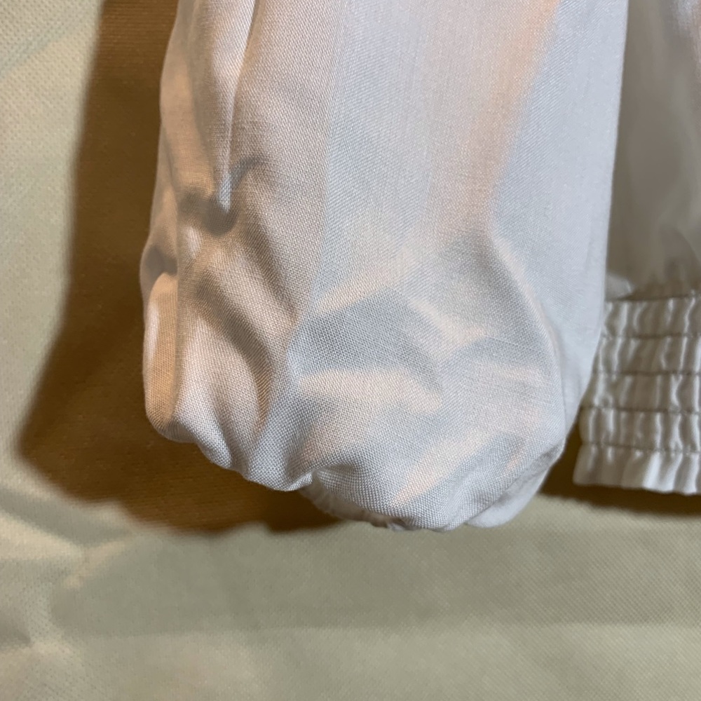NWT H&M Ruffled Off Shoulder Top - Picture 6 of 7